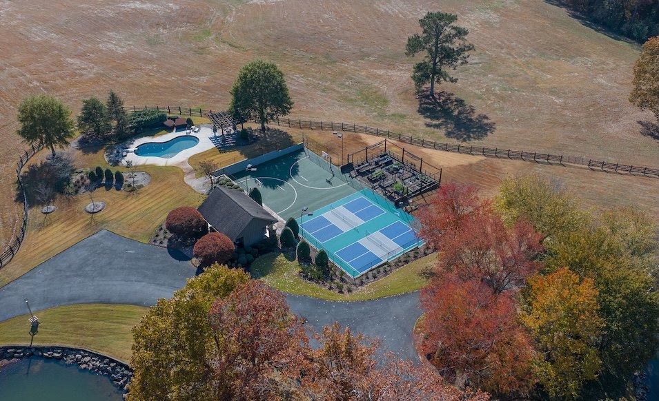 A tennis court turned into two pickleball courts: a Georgia family estate